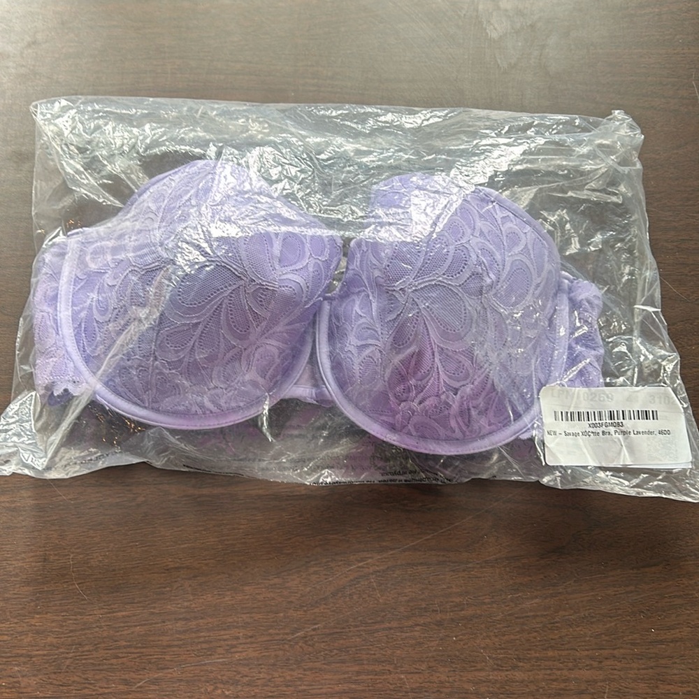 Savage X Fenty Rihanna Bra Brand New NWT Size 46DD Purple Lavender Lace